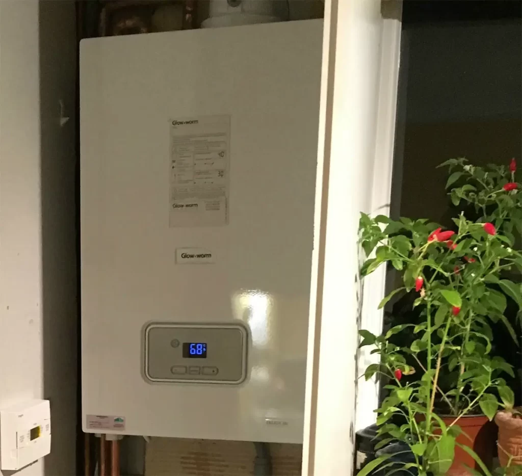 Glow-worm energy boiler installation